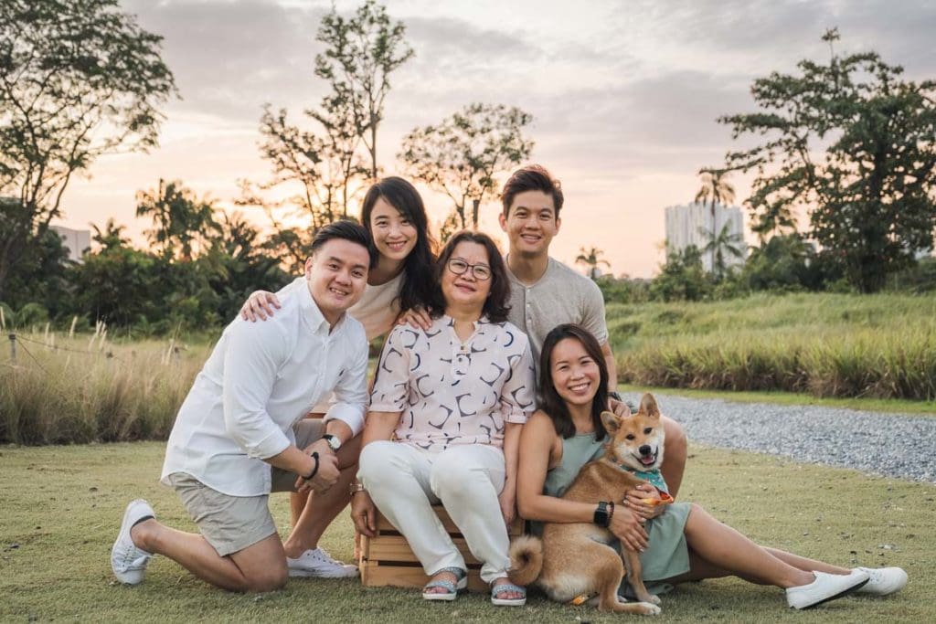 family shoot with dog