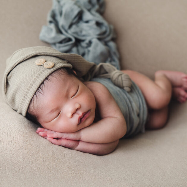 Newborn photography side sleeper pose